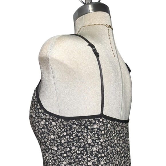 Life Energy Intelligent Beige and Black Sport Top Size XL. - Picture 5 of 14